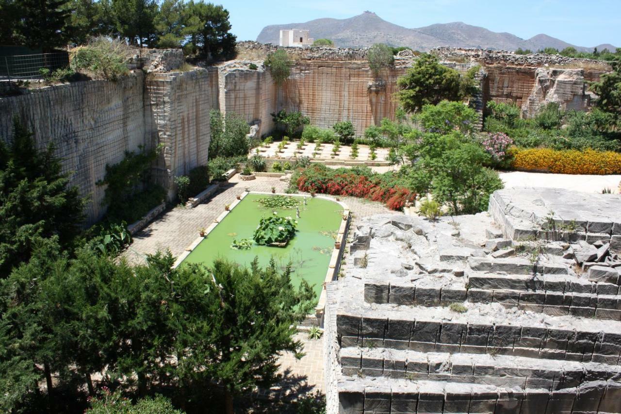 Ferienwohnung Giardino Dell'Impossibile Di Antonino Campo Favignana Exterior foto